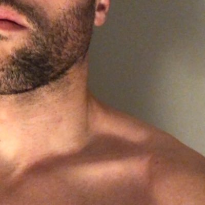 MutilGosetua's profile picture. Heterosexuala naiz, momentuz. Bizi berria ikasteko bidean.