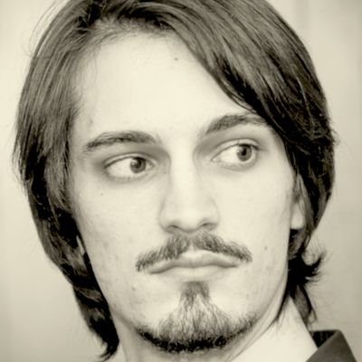 Docteur de l'@ENSdeLyon en littérature comparée - Poétique et poésie du dialogue conversationnel - Lettres, cinéma et jeux vidéo