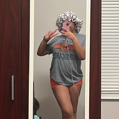 irenickenn's profile picture. aspiring vet || libra || alabama a&m