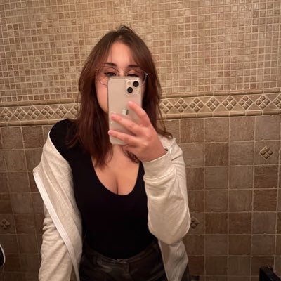 K1hone's profile picture. Alguien me presta más PX para aumentar mi paciencia?