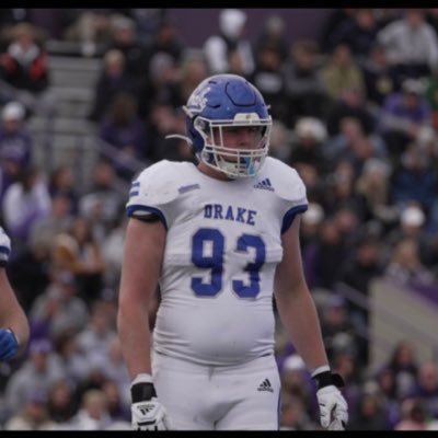 AuenJacob's profile picture. DL at Drake University