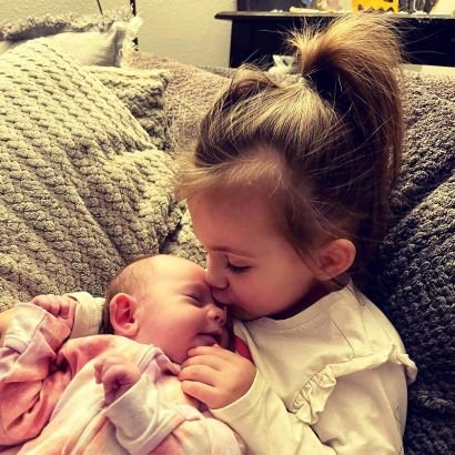 Debindnyl247's profile picture. Retired patriot 🇺🇸