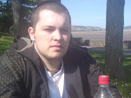 les_darlington's profile picture. 