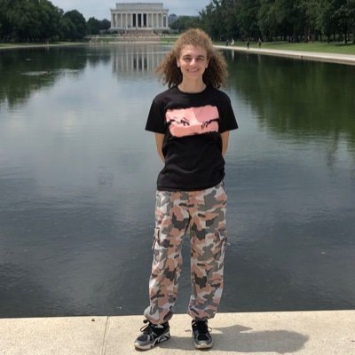 BeyondPayton_'s profile picture. “Because I don’t know how to act. I love the streets and the streets love me back”