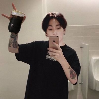 TinyYunhie's profile picture. Fernetcito con el JK~
