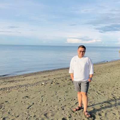 booyency's profile picture. •Licensed Clinical Laboratory Scientist 💉| Augustinian | IG: @ceeejohn