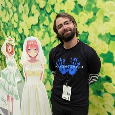 Title Marketing Manager and Official Scene Kid @Crunchyroll. Also part of the @totalfoolball team. Anime, soccer, and metal. Tweets are my own opinions.