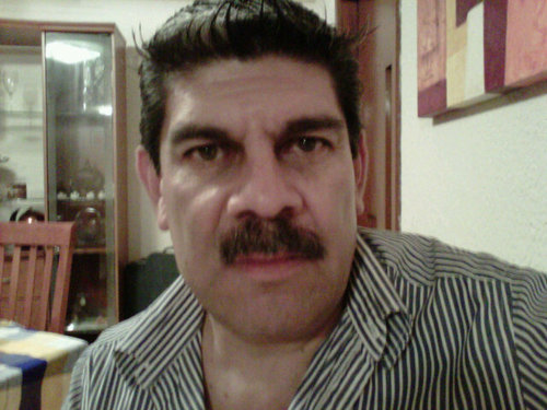 he crecido en armonía a mi familia, amo la vida y busco aprovechar cada oportunidad al máximo