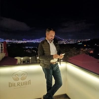 Tarihçi ve Eğitimci

D.Y-İstanbul Beykoz     
ÜNV.-Gazi Ünv. Tarih