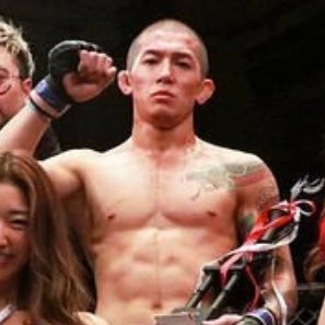 学芸大学で柔術やってます🥋 現Fighting Nexus フェザー級チャンピオン👑 RIZINに出てます⚡️  2019 ALL JAPAN BLACK BELT👑 MMA 5-1(4sub)  嫁と格闘技と刺青愛してます。