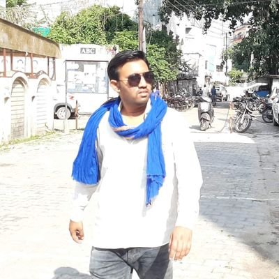 Surendr42456153's profile picture. सूचना का सिपाही...(Rti Activist)

यदि संघर्षों में कटता हैं, तो कट जाये सारा जीवन बात बात पर समझौता मेरे बस की बात नहीं....