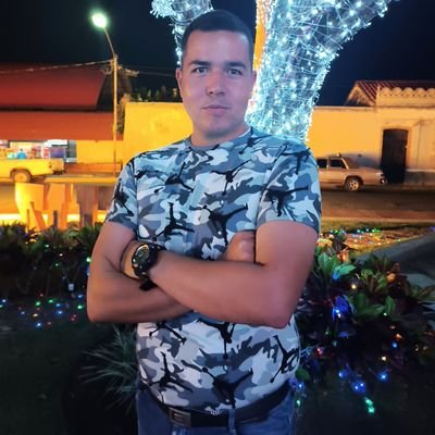 juan_carlos725's profile picture. Venezolano, feliz y enamorado de un ser excepcional , Humano, sincero y realista, gracias  a Dios 🙏❤️😍