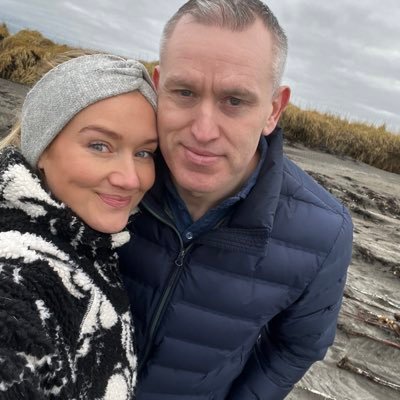 helenajuli's profile picture. 