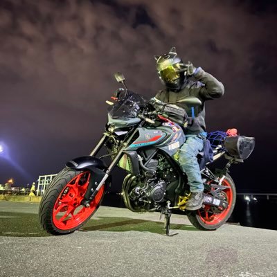 torineko25's profile picture. ラブライブ好きなバイク乗りです✨
μ's  (・8・)  Aqours🍊🌸⛵️  虹  🎀  Liella 🍨
副業でデリバリー配達員やってます🐸🥫

#寝そツー友の会