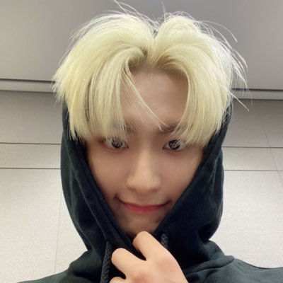 nicxtines's profile picture. 