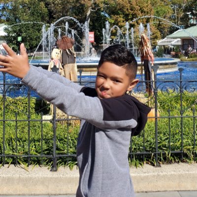 tram_douglas's profile picture. 