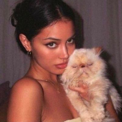 HseyinD08111292's profile picture. less to know good to go