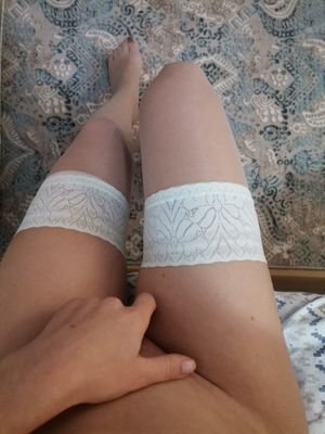 minehakan18's profile picture. herkese selam. İzmir içi sadece genç çiftler tercihimiz. 24-27 yaşlarımız. uyuşturucuya karşıyız bunu bilerek yazın 😌