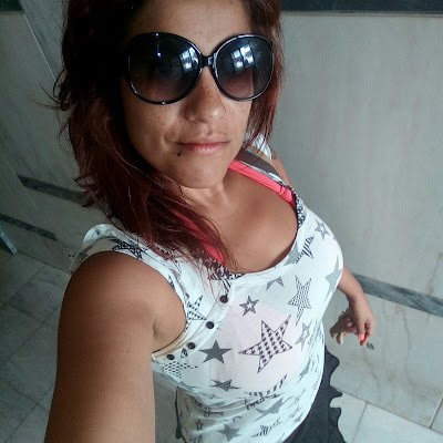 Estelinha_2827's profile picture. 