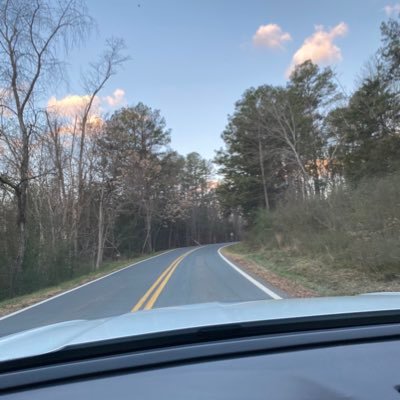 heatherinbr's profile picture. Here for fun. Slightly obsessed with 📚and 📺 and 🎶. LOVE EVERYONE 💕