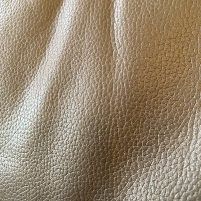 CindyChatwell's profile picture. Not engaging w/Twitter due to blatant unchecked racism towards BIPOC. 
Account remains open to prevent hostile takeover from a massive narcissist (not Musk)