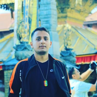 आफ्ना आधारभूत अवस्यकता पूरा भएपछी समाज सेवा गर्नु मेरो पहिलो प्राथमिकता हो