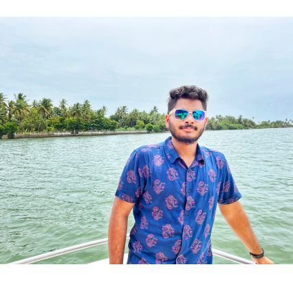 sumanth_kj's profile picture. Building....!