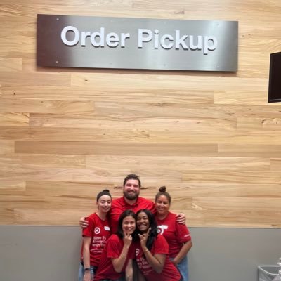 Service and Engagement Executive Team Leader T1885