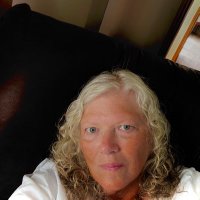 Roberta (@bobbi671489) 's Twitter Profile