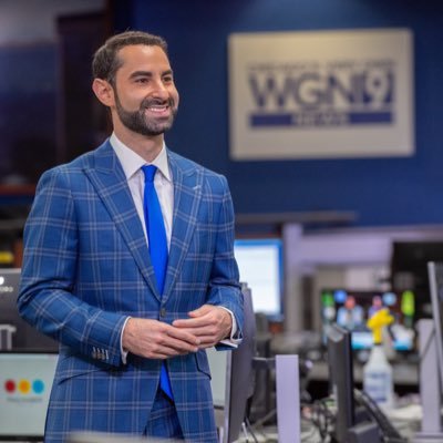 Sports anchor and reporter @WGNNews @GNSportsTV | Marble racing correspondent for @LastWeekTonight | Hacked by Art Blocks during 2022 Twitterpocalypse
