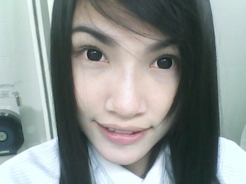 IndieSupranee's profile picture. Broken Heart Ayaaaa