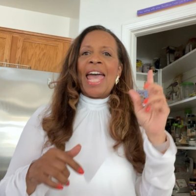 Holistic Health & Economic Empowerment for Women| prevention | plant-based| longevity | Blue Zones| speaker| nutrition |https://t.co/iN8tJA59Es