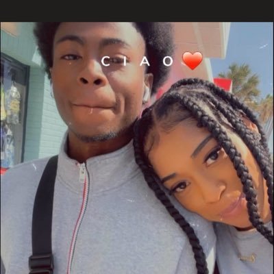 Ebby1018's profile picture. 