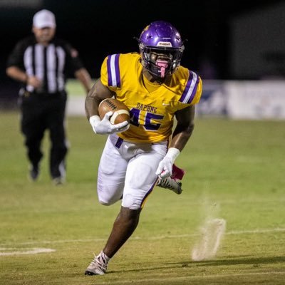 Daphne High School ✍🏾💜! 5’7 195 RB CO/24 my GOD FIRST🧘🏾‍♂️!family first student athlete 🎯info:nextupnick45@gmail.com