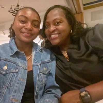 School based speech pathologist at Marumsco Hills
ES (PWCS)
West Virginia and Ohio
Native, Only child, attended the REAL HU (if you know you know)