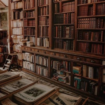 adctedtobooks's profile picture. she found heaven in a bookstore she got lost in the pages