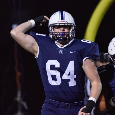 Asheville School Class of 2023 🏀 Forward 🏈OL/DL | 6’ 9” 240 lb. | 3.8/4 GPA I ACT 33 | All-State Offensive Lineman | State Football Champion