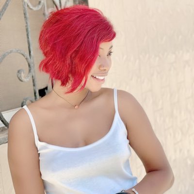 Mrs_Thiongane's profile picture. PDG 👩‍💼 MABIA CHIC TURQUIE 🇹🇷 🛍️⌚️👗💍COMMERÇANTE ❤️BABY MAMAN👩‍👧