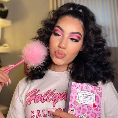 sweetheart with a passion for makeup