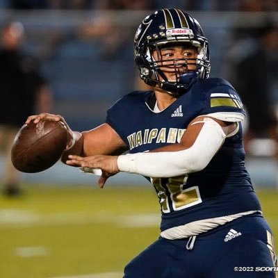 Waipahu High School 🏴‍☠️ C/O 2024 | 5’9 205lbs | VARS 🏈 QB1 #12: VB 🏐 #19 | Student Athlete 📚GPA 3.6| JoshuaManu94@yahoo.com | (808) 979-4218.