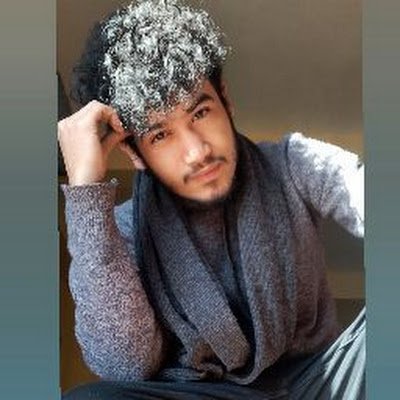 Devansh64375275's profile picture. 