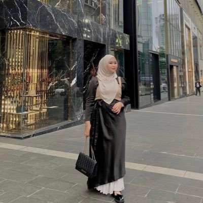 HamzatFaitma5's profile picture. 