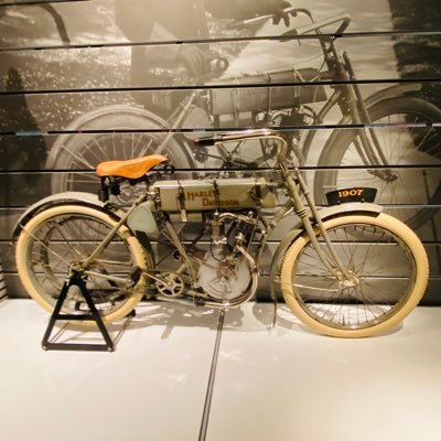 changliaog's profile picture. 