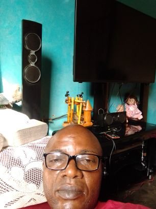 jeanlouisponge's profile picture. 