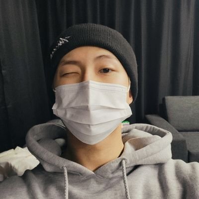⨳ just an archive. 𓂋 ✶ sparks collector for #⃞김남준 🗯️ — fan account. #fromcris for feedbacks ✩°。 ⋆⸜ 🎧✮ shipping: weekends. #joon4sale for available merch.