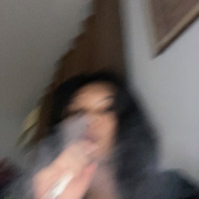 ✱