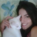 sou uma menina que ama vidas artistica e atualmente estou muito ligada a novelinha da rede record (rebeldes)