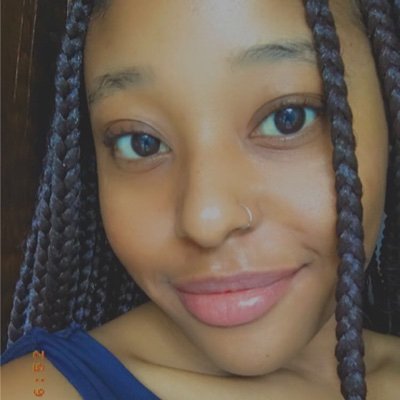 Callme_Kireina's profile picture. 24| ♋ | ⚡️- 🩺