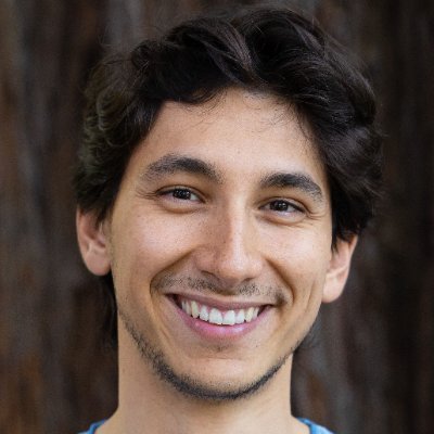 🚀 Co-founder of Manychat 💬 #1 IG DM Marketing platform in the world 🐯 In my spare time I enjoy studying consciousness, mindfulness, and happiness.