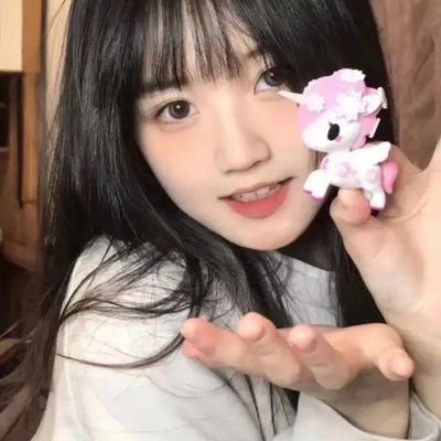 bagsinj95427819's profile picture. 